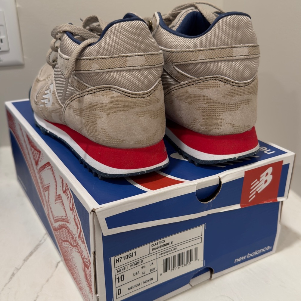New Balance 710 size 10 (Ranier)